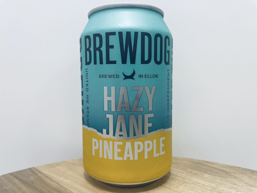 【美味しいの？！】BREW DOG／HAZY JANE PINEAPPLE(ヘイジージェーンパイナップル)を飲んでみた！おすすめクラフトビールレビュー